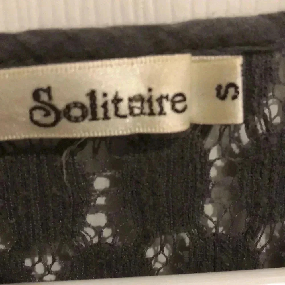 Solitaire sweater - Picture 2 of 2